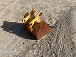 Side of used Bucket